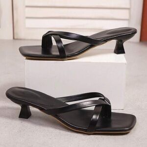 Black kitten heel sandal size 38 women’s